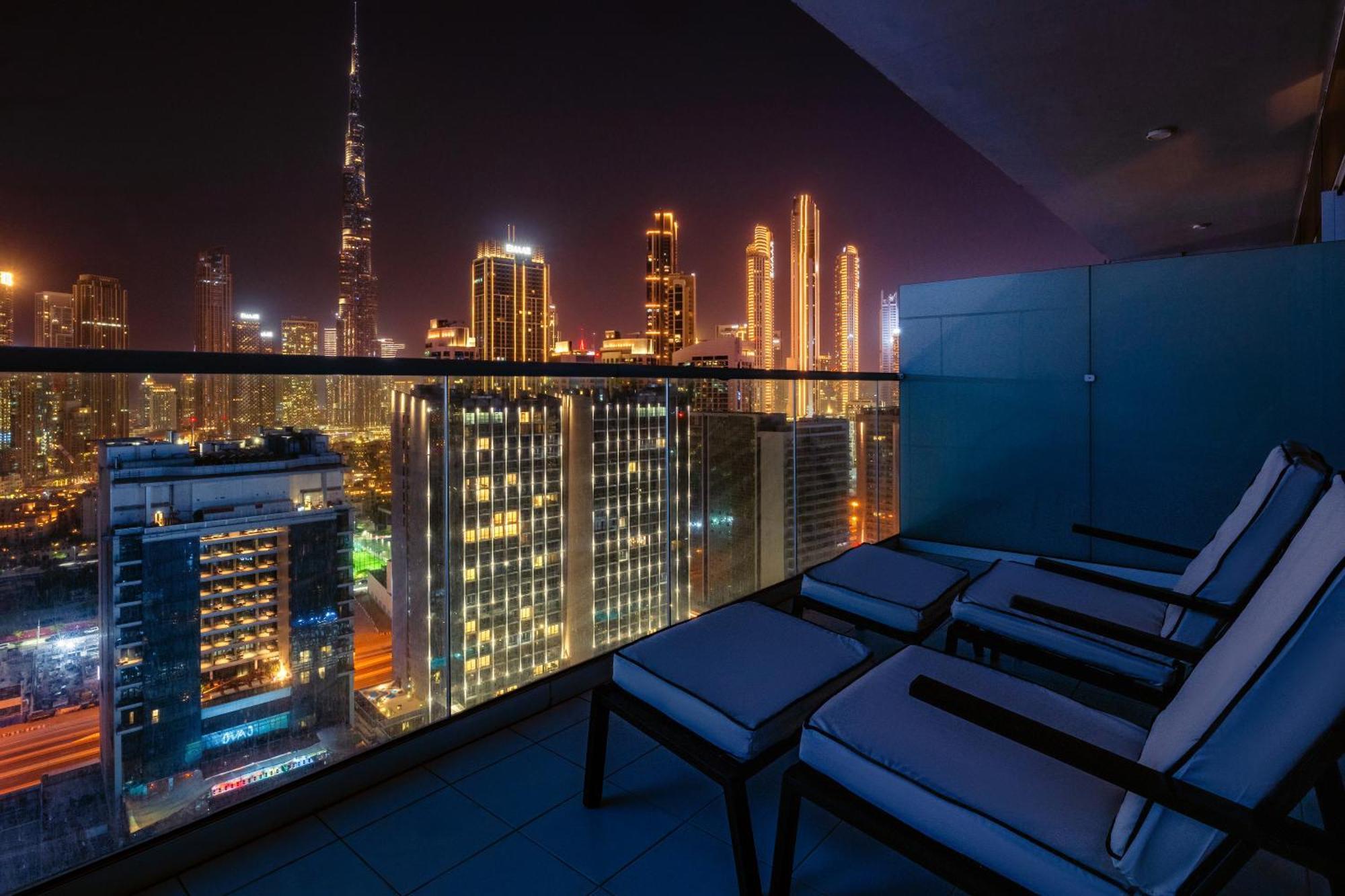 Apartment Luxury Floor, With Full Burj Khalifa View *