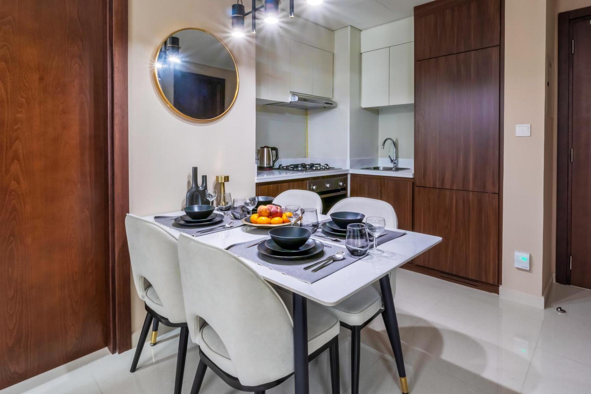Apartment Luxury Floor, With Full Burj Khalifa View *